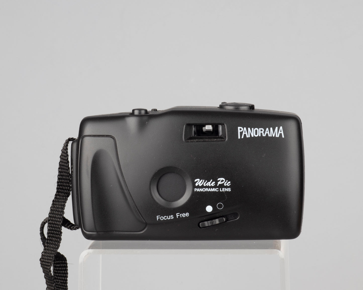 Panorama Wide Pic focus free 35mm camera (serial 607303)
