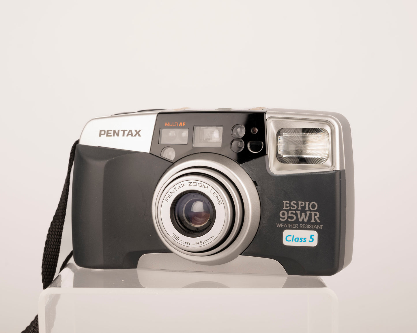 Appareil photo Pentax Espio 95WR 35 mm avec étui d'origine (série 5690718)
