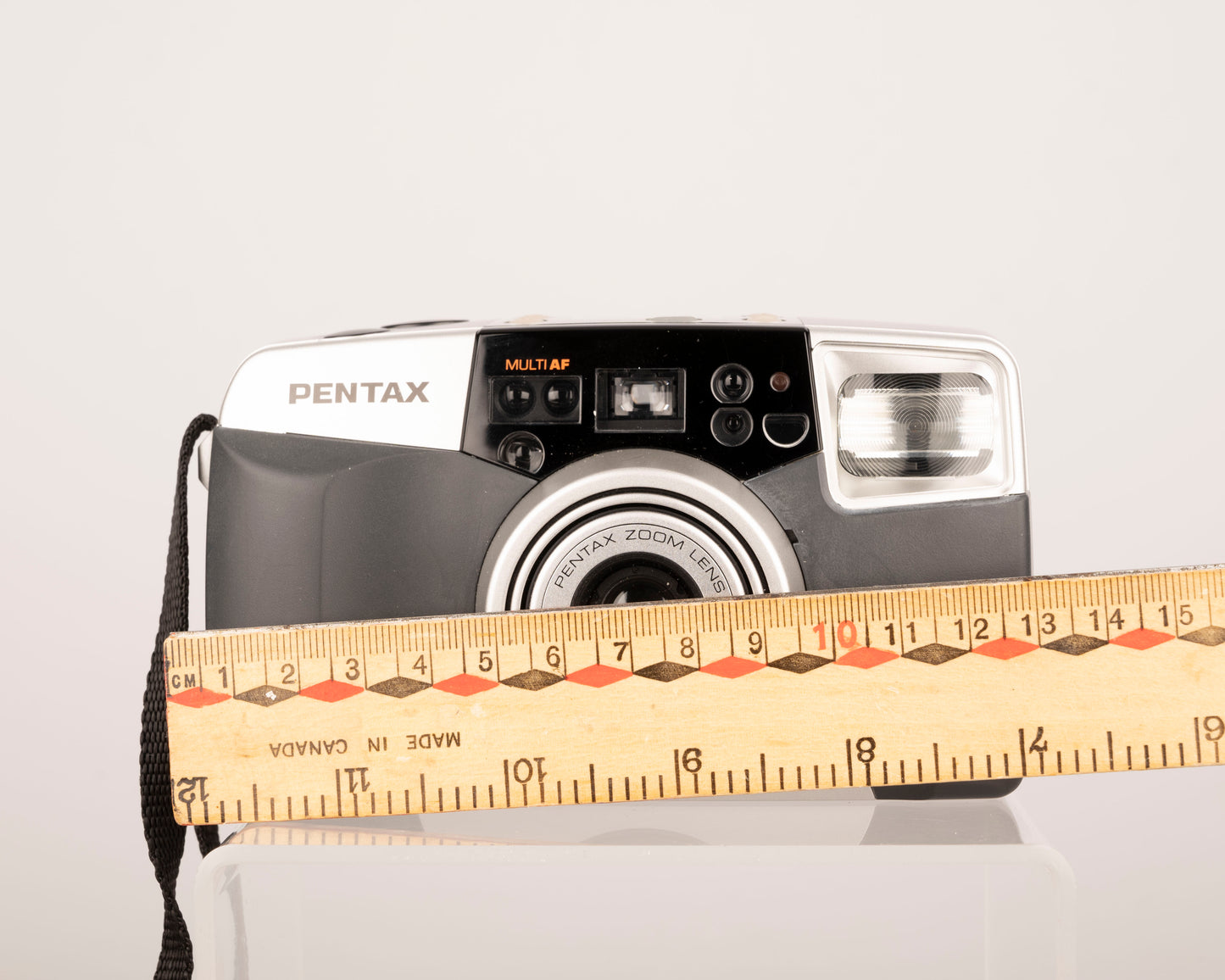 Pentax Espio 95WR 35mm camera w/ original case (serial 5690718)