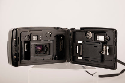 Pentax Espio 95WR 35mm camera w/ original case (serial 5441341)