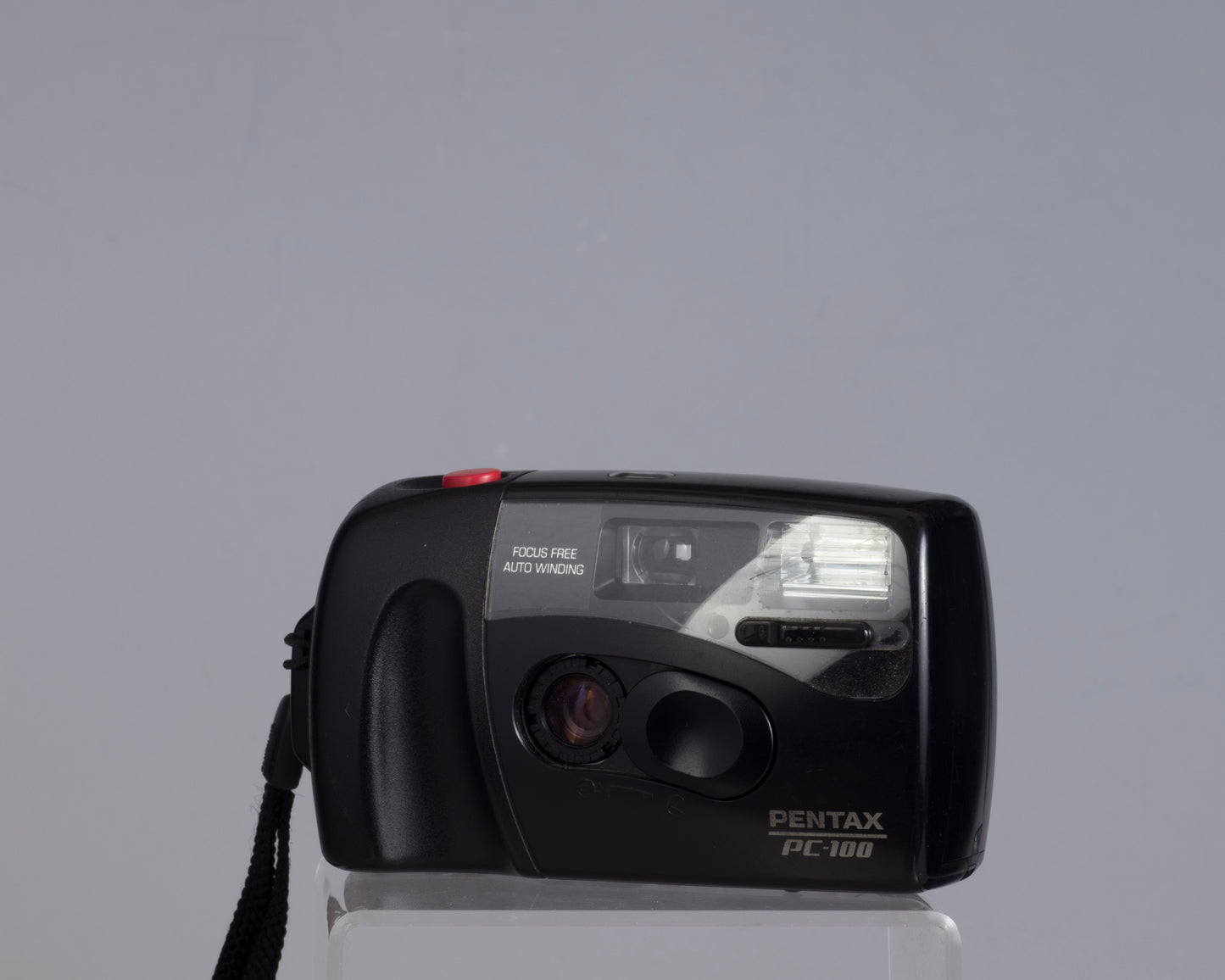Pentax PC-300 compact 35mm camera w/case (serial 7322040)