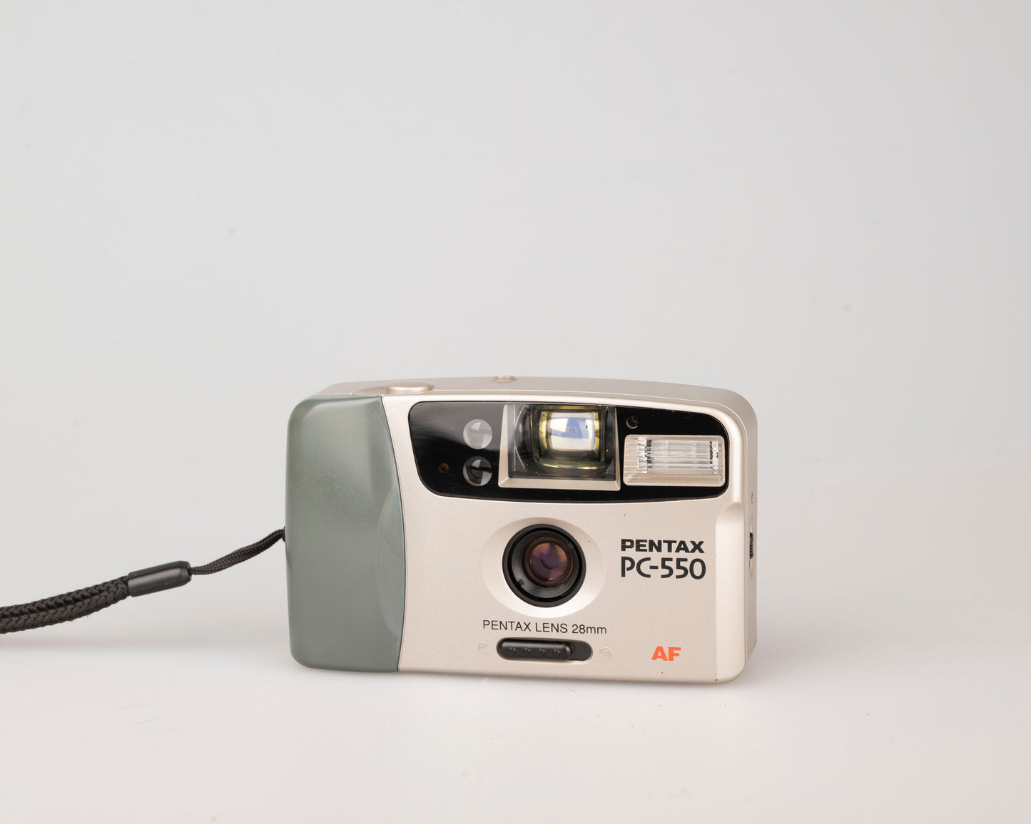 Pentax PC-550 35mm camera w/ case (serial 5799306)