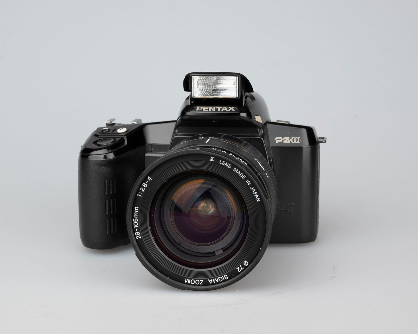 Pentax PZ-10 35 mm SLR avec objectif Sigma 28-105 mm f2.8-4 (série 5708409)