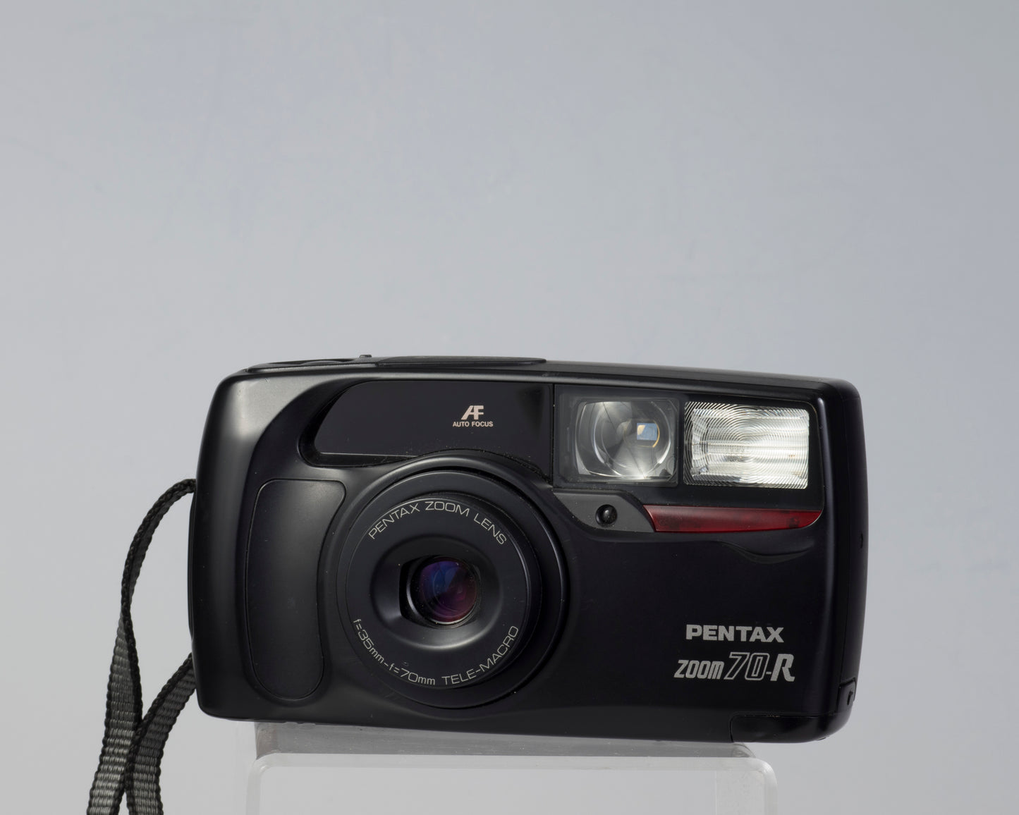 Appareil photo argentique Pentax Zoom70-R 35 mm avec étui (série 3675866)