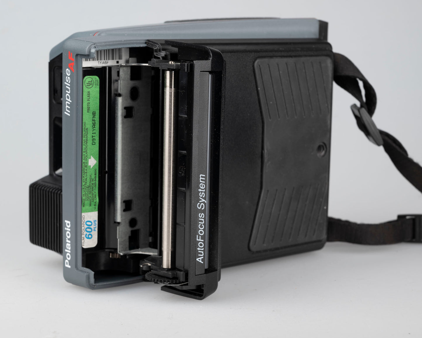 Polaroid Impulse AF Autofocus instant camera (serial D9T1YA6FNB)