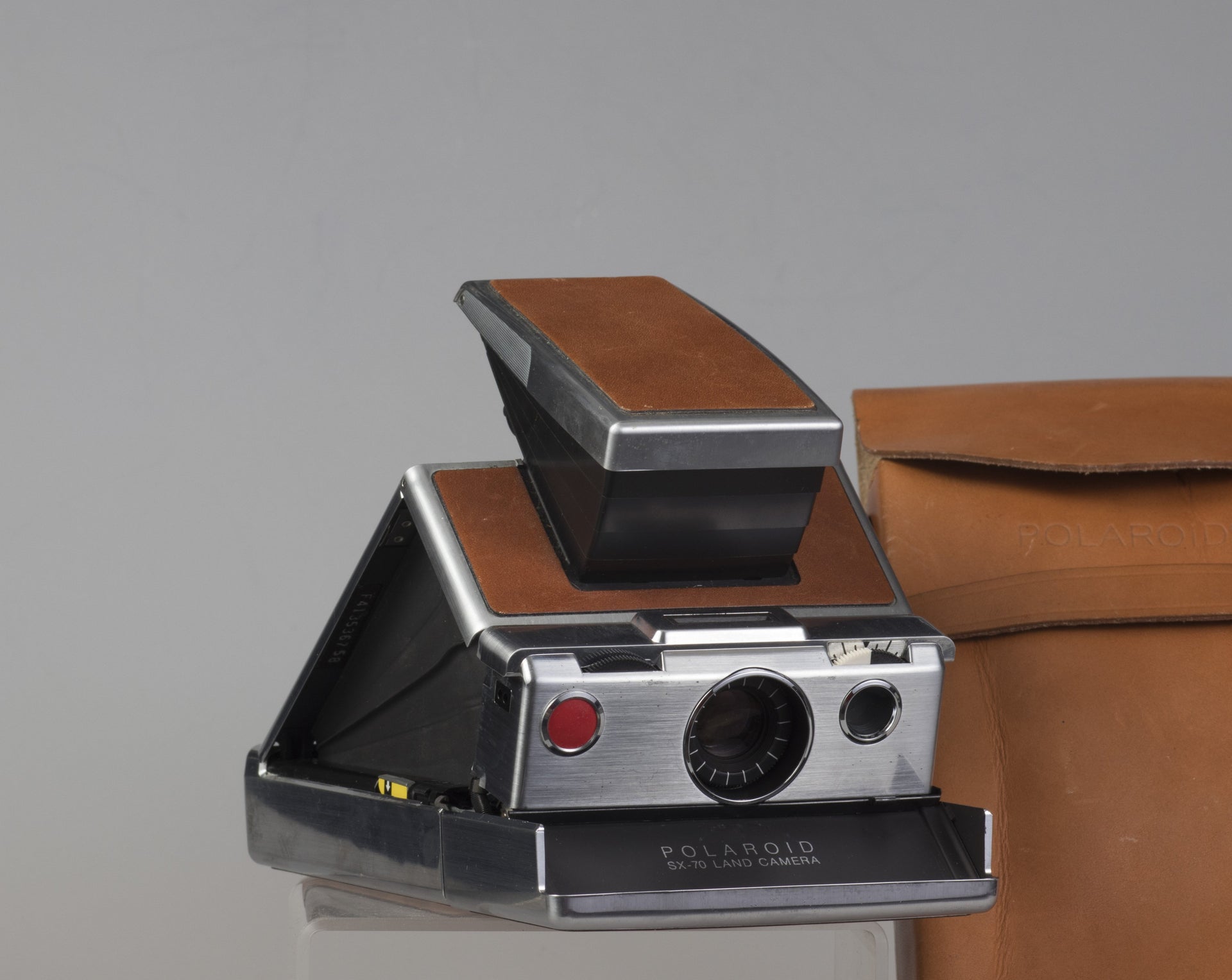 Vintage Polaroid SX-70 Land Camera Brown Leather Folding Instant