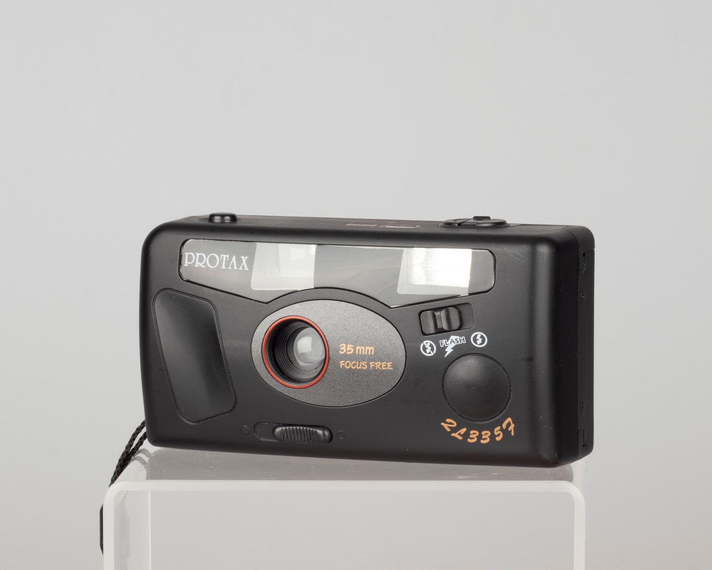 Protax 35mm Focus Free camera