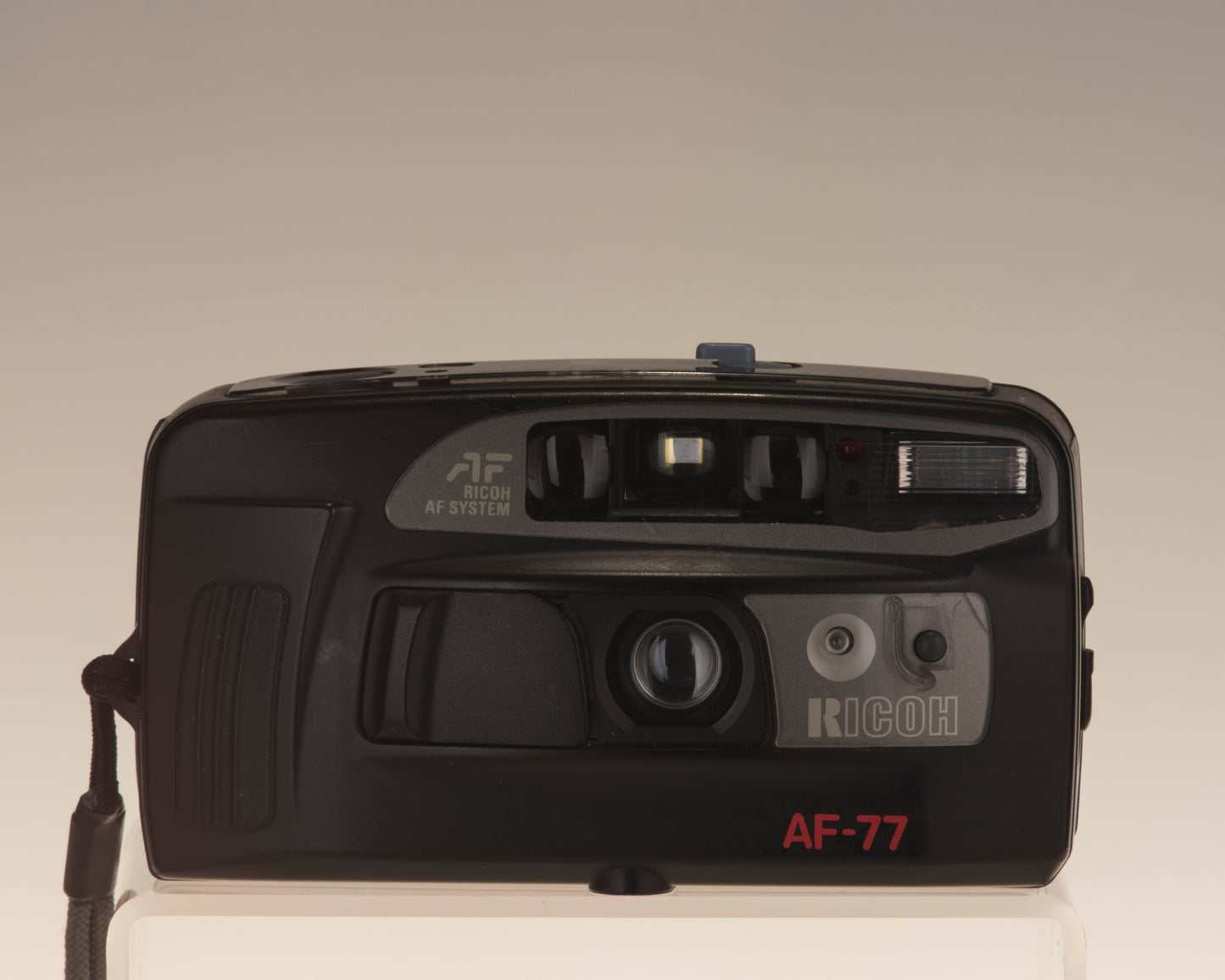 Ricoh AF-77 35mm camera