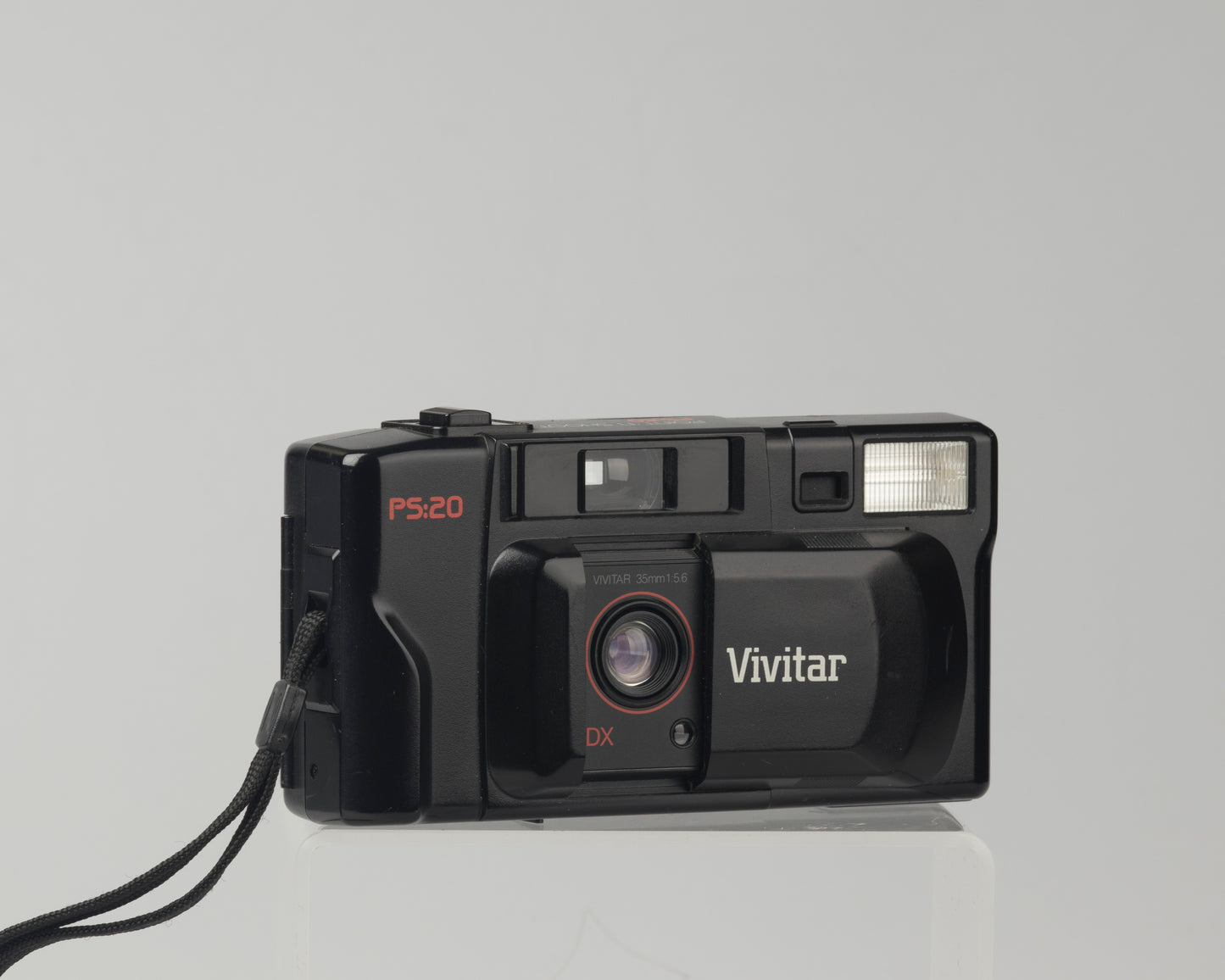 The Vivitar PS20 is a simple 35mm point-and-shoot from the 1980s. It features an autofocus 35mm f5.6 lens and DX coding for automatically setting film speed (between ISO 100 and 400)