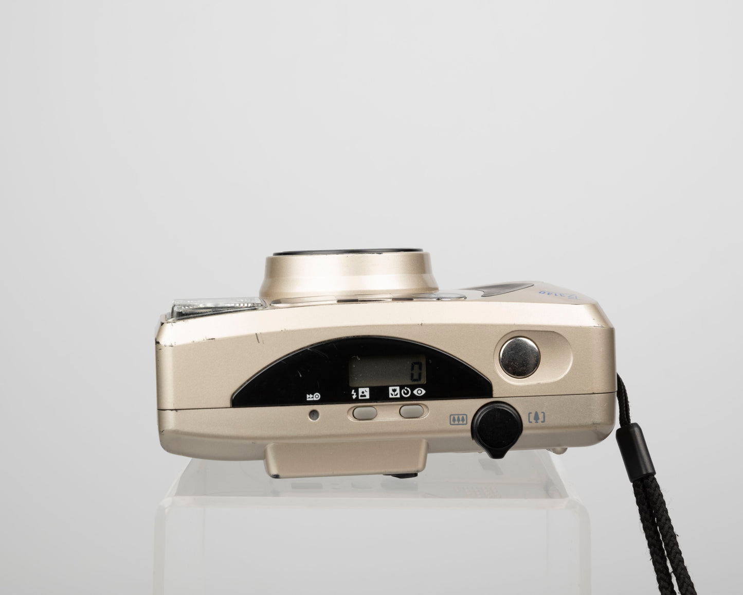 Vivitar PZ3140 35mm camera w/ original box and manual
