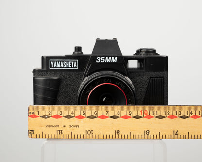 Yamasheta 35mm film camera