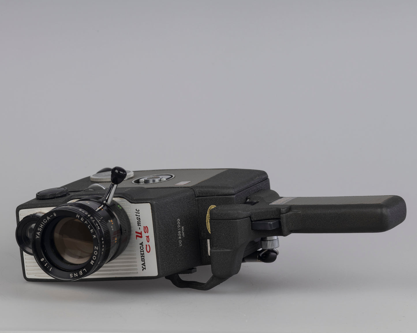 Yashica 8 u-Matic II Cds 8mm movie camera